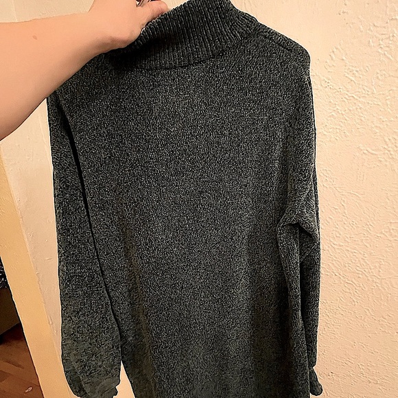 Dark Green Chenille Sweater Dress - Picture 4 of 4